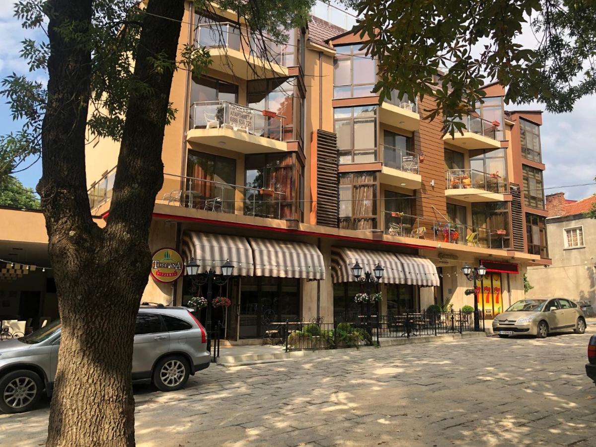 Fantasy Apartment 15 Hisarya Bagian luar foto